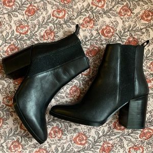 Steve Madden Trekk Pointed Toe Bootie